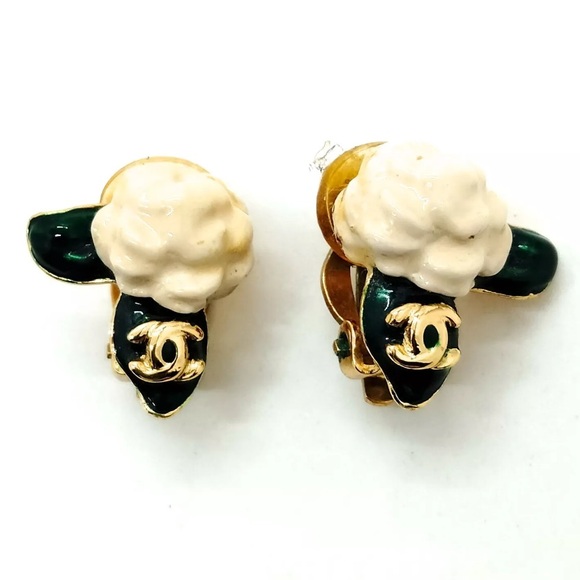 Chanel Black & Green Camilla Flower Earrings - Picture 1 of 8